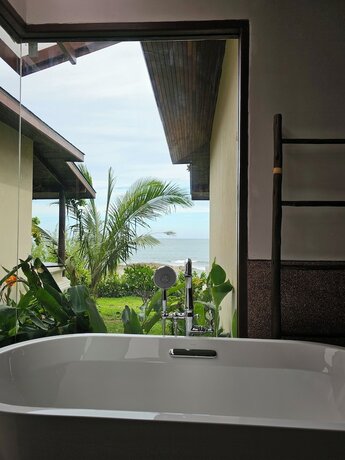Imagen general del Hotel Samed Tamarind Beach Resort. Foto 4