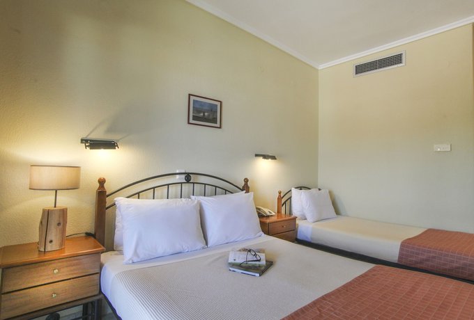 Imagen de la habitación del Hotel Samel. Foto 12