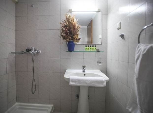 Imagen de la habitación del Hotel Samel. Foto 13