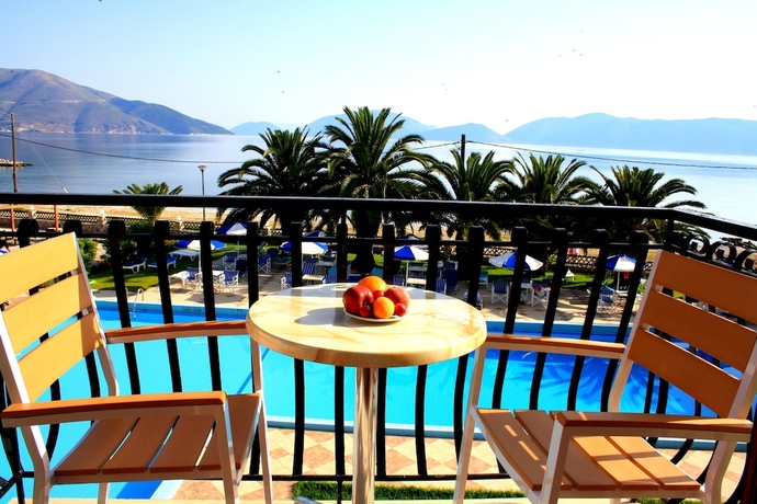 Imagen de la habitación del Hotel Sami Beach. Foto 13