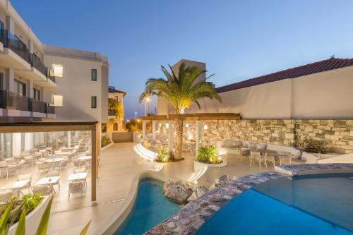 Imagen general del Hotel Samian Mare and Suites. Foto 2