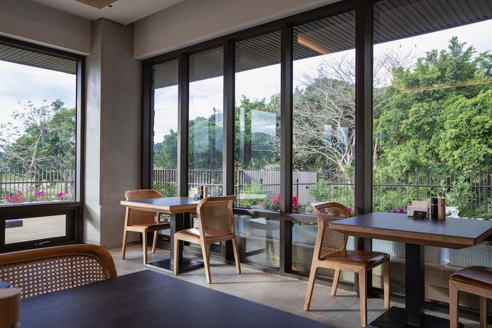 Imagen del bar/restaurante del Hotel Samiling Resort. Foto 9