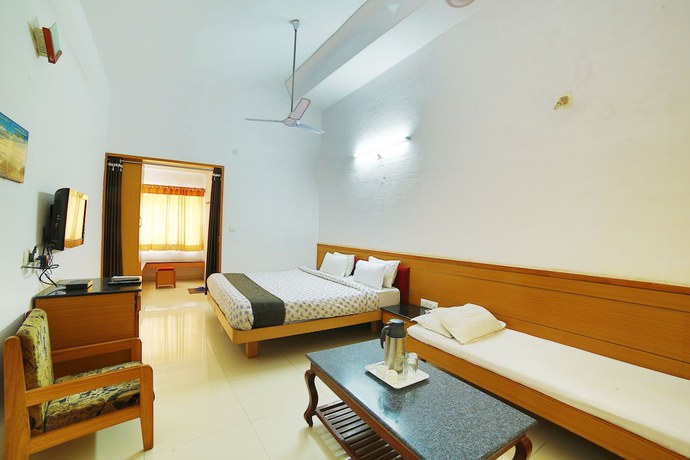 Imagen de la habitación del Hotel Samiralok. Foto 6
