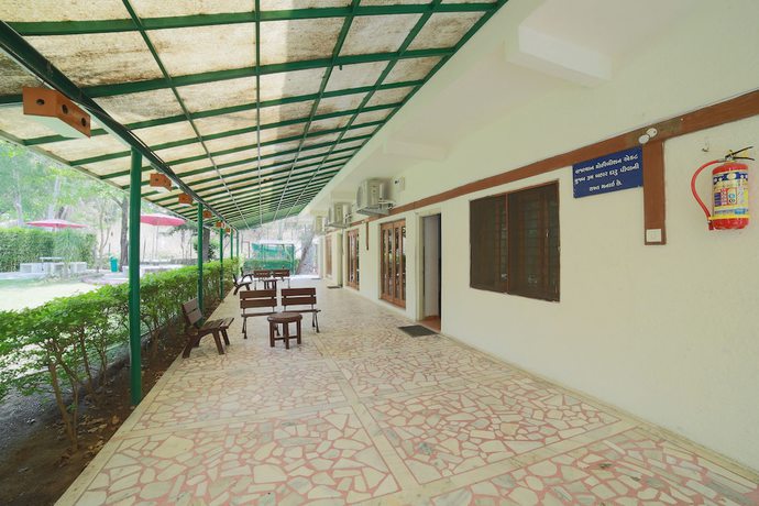 Imagen de los exteriores del Hotel Samiralok. Foto 16