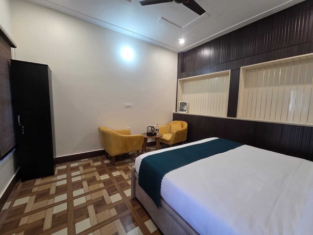 Imagen de la habitación del Hotel Samlaun. Foto 7