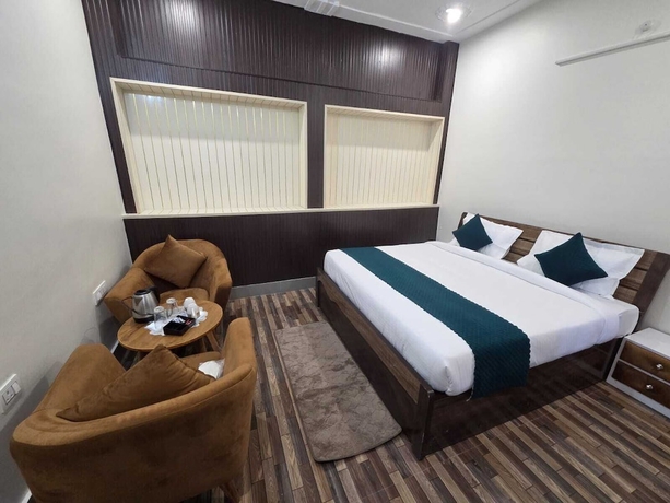 Imagen de la habitación del Hotel Samlaun. Foto 8