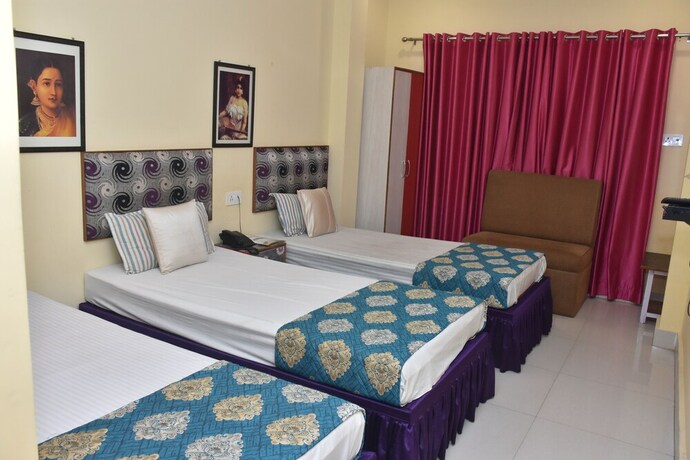 Imagen de la habitación del Hotel Samman. Foto 19