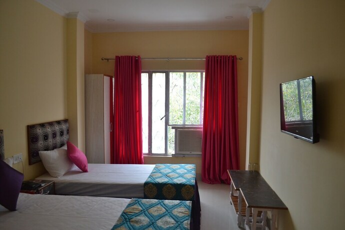 Imagen de la habitación del Hotel Samman. Foto 25