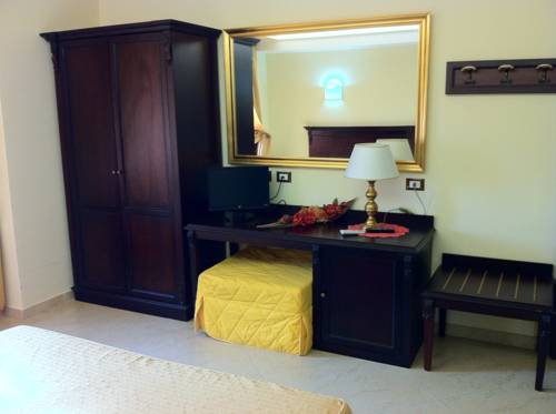 Imagen de la habitación del Hotel Sammartano Hotels. Foto 3