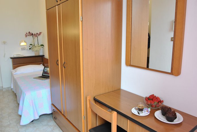 Imagen de la habitación del Hotel Samoa. Foto 11