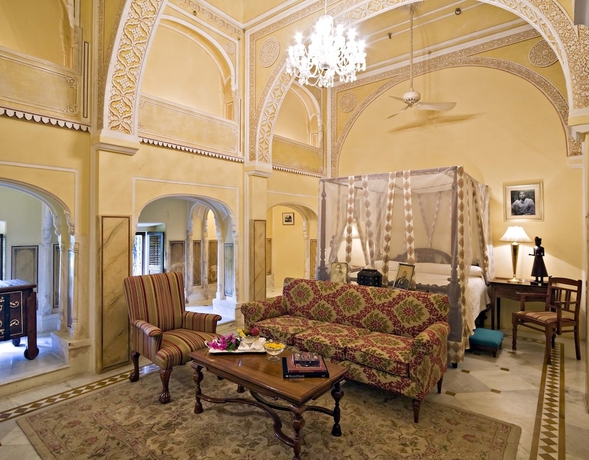 Imagen de la habitación del Hotel Samode Haveli. Foto 7