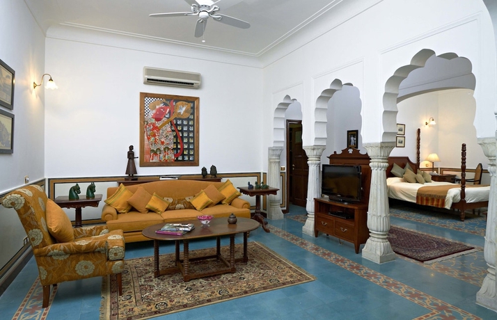Imagen de la habitación del Hotel Samode Haveli. Foto 11