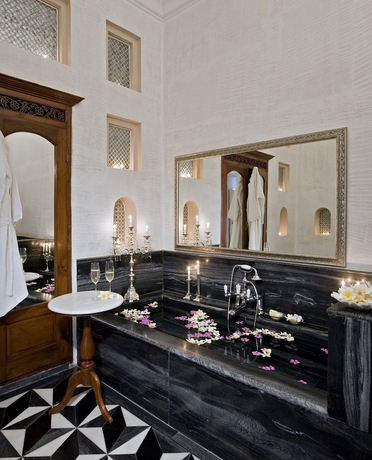 Imagen de la habitación del Hotel Samode Palace. Foto 13