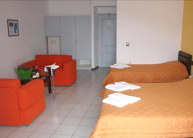 Imagen de la habitación del Hotel Samos Bay. Foto 8