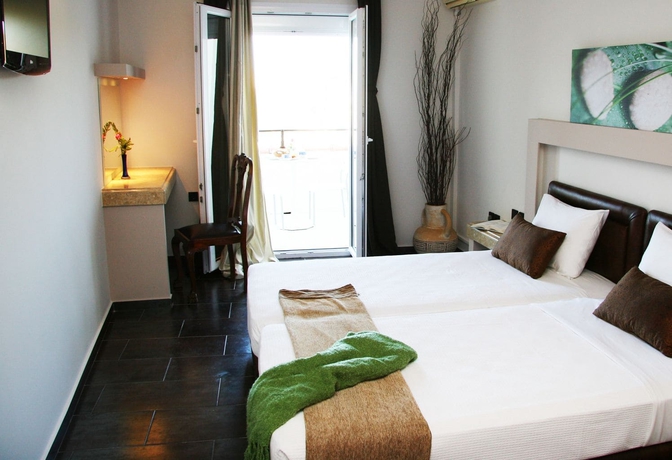 Imagen de la habitación del Hotel Samos Bay. Foto 13