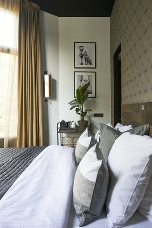 Imagen de la habitación del Hotel S&A Vondel Park. Foto 16