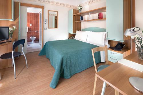 Imagen general del Hotel Sampaoli. Foto 7