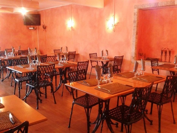 Imagen del bar/restaurante del Hotel Sampiero. Foto 4