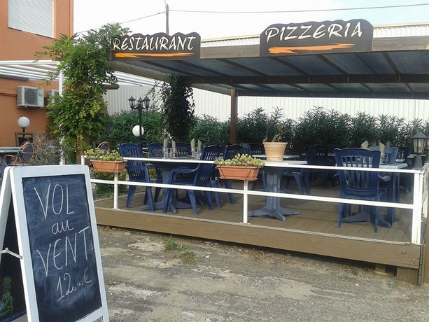 Imagen del bar/restaurante del Hotel Sampiero. Foto 5