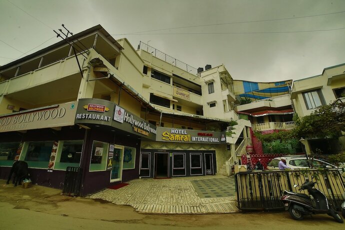 Imagen general del Hotel Samrat International, Abu Road. Foto 8