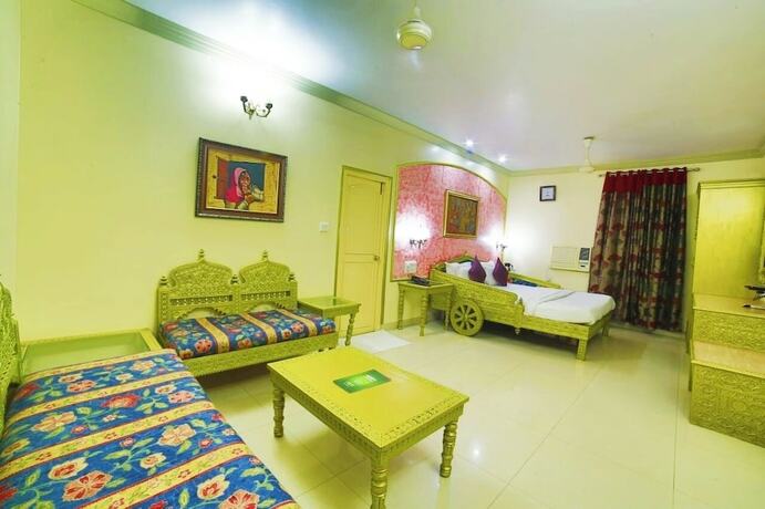 Imagen de la habitación del Hotel Samrat International, Abu Road. Foto 13