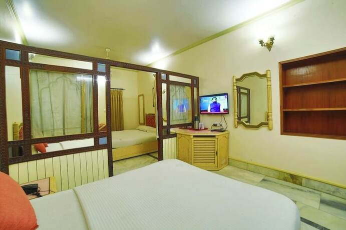 Imagen de la habitación del Hotel Samrat International, Abu Road. Foto 16