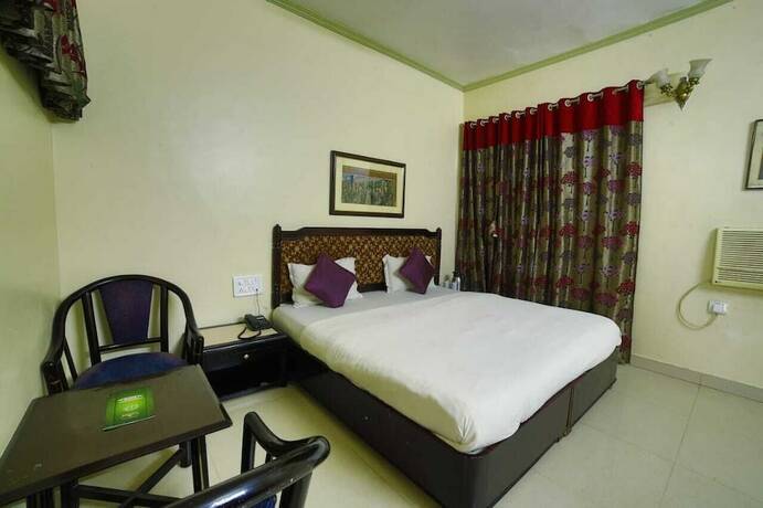 Imagen de la habitación del Hotel Samrat International, Abu Road. Foto 17