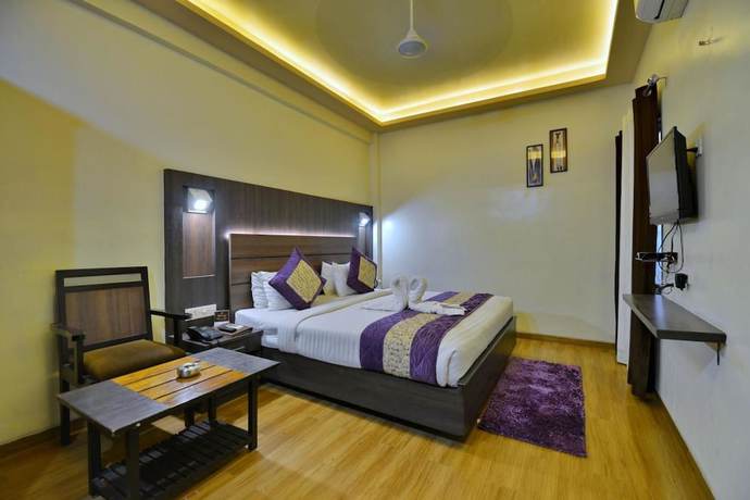 Imagen de la habitación del Hotel Samrat, Jabalpur. Foto 11
