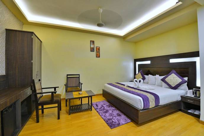 Imagen de la habitación del Hotel Samrat, Jabalpur. Foto 13