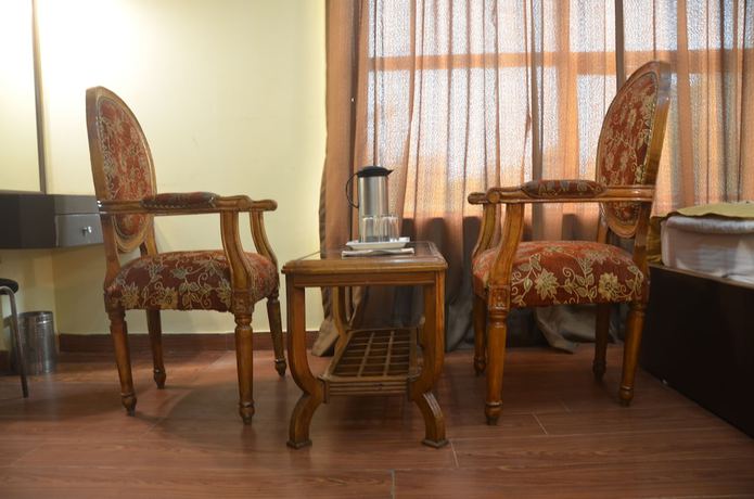 Imagen de la habitación del Hotel Samrat Kaushambi. Foto 11