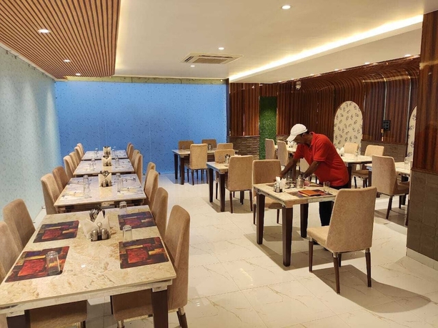 Imagen del bar/restaurante del Hotel Samriddhi. Foto 3