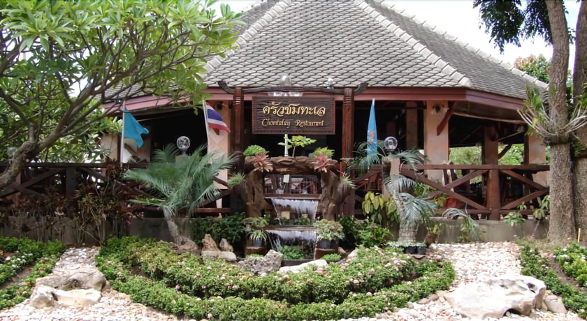 Imagen de los interiores del Hotel Samroiyod Holiday Resort. Foto 6