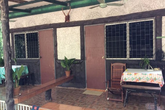Imagen de la habitación del Hotel Sam\'s Jungle Guesthouse. Foto 17