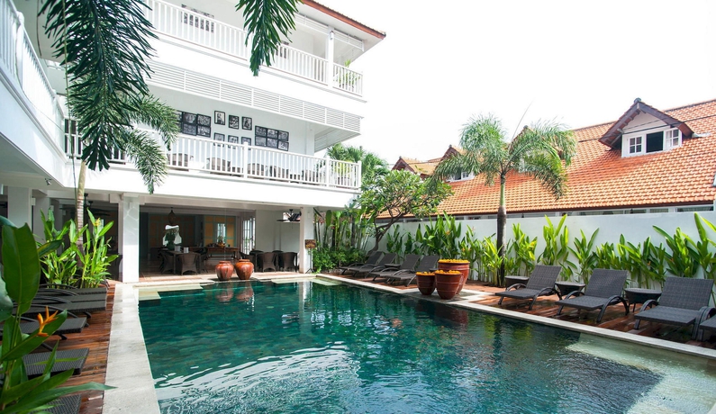 Imagen de la piscina del Hotel Samsara Inn. Foto 13