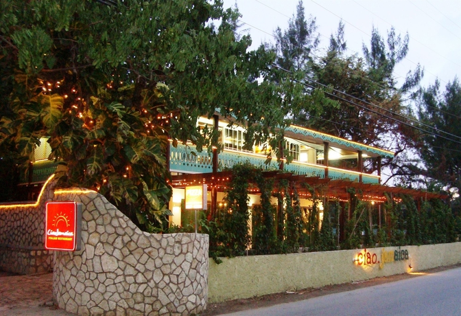 Imagen de los exteriores del Hotel Samsara Resort. Foto 6