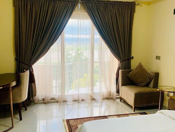 Imagen general del Hotel Samsy And Suites Benin City. Foto 13