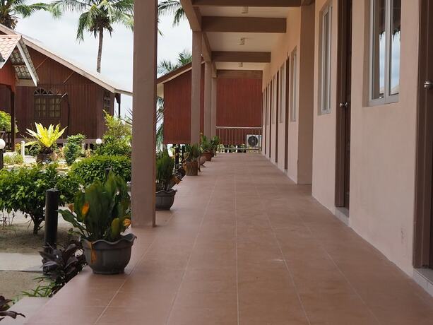 Imagen general del Hotel Samudra Beach Chalet. Foto 5