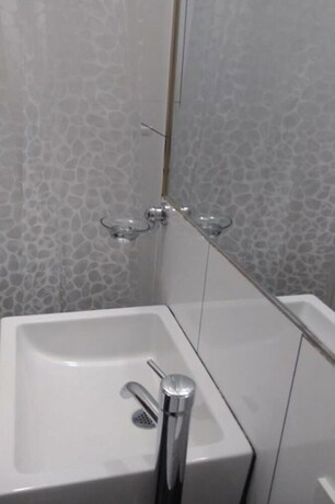 Imagen de la habitación del Hotel Samuel's House. Foto 21