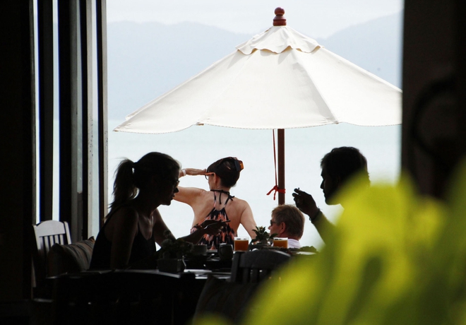 Imagen del bar/restaurante del Hotel Samui Buri Beach Resort. Foto 1