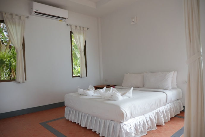 Imagen de la habitación del Hotel Samui Honey Cottages Beach Resort. Foto 2