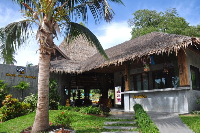 Imagen de los interiores del Hotel Samui Honey Tara Villa Residence. Foto 18
