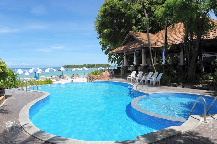 Imagen de la piscina del Hotel Samui Natien Resort. Foto 13