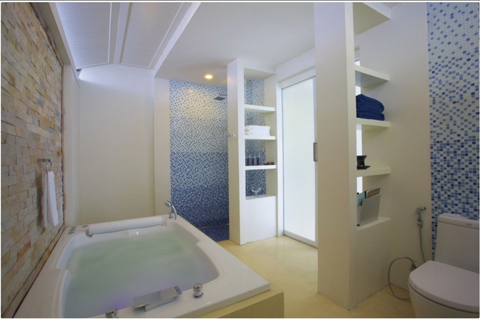 Imagen de la habitación del Hotel Samui Resotel Beach Resort. Foto 10