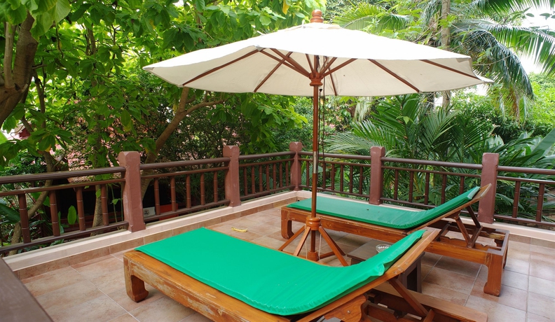 Imagen de los exteriores del Hotel Samui Sense Beach Resort. Foto 13