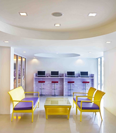 Imagen de los interiores del Hotel Samui Verticolor. Foto 13