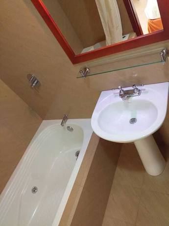 Imagen de la habitación del Hotel Samuria. Foto 1
