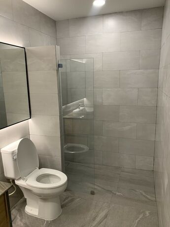 Imagen de la habitación del Hotel Samutra Residences. Foto 18