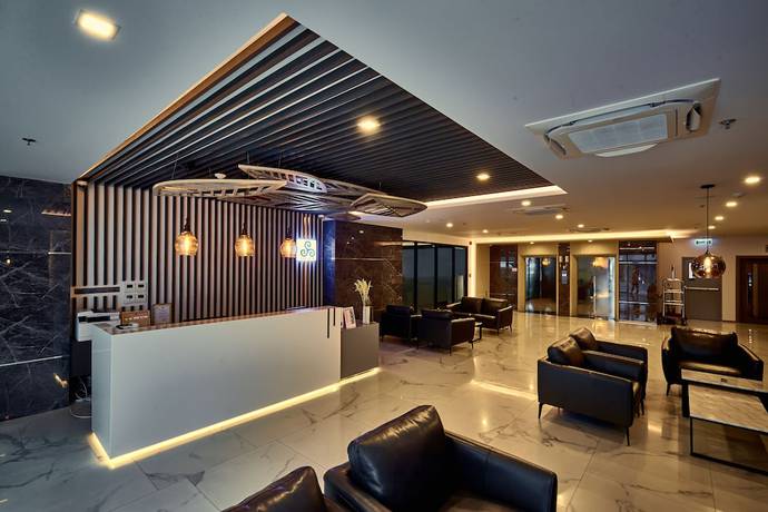 Imagen de los interiores del Hotel Samyan Serene. Foto 19