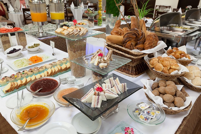 Imagen del bar/restaurante del Hotel San Agustin Exclusive. Foto 9