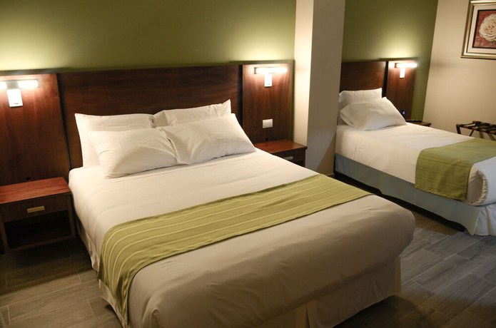 Imagen de la habitación del Hotel San Agustin Plaza, Latacunga. Foto 5